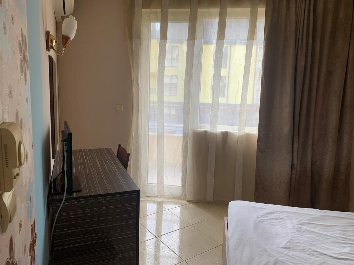 Семеен Хотел Брилянс - Family Hotel Brilliance Βάρνα Εξωτερικό φωτογραφία