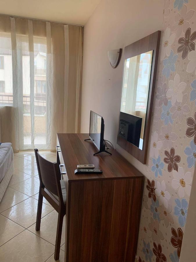 Семеен Хотел Брилянс - Family Hotel Brilliance Βάρνα Εξωτερικό φωτογραφία