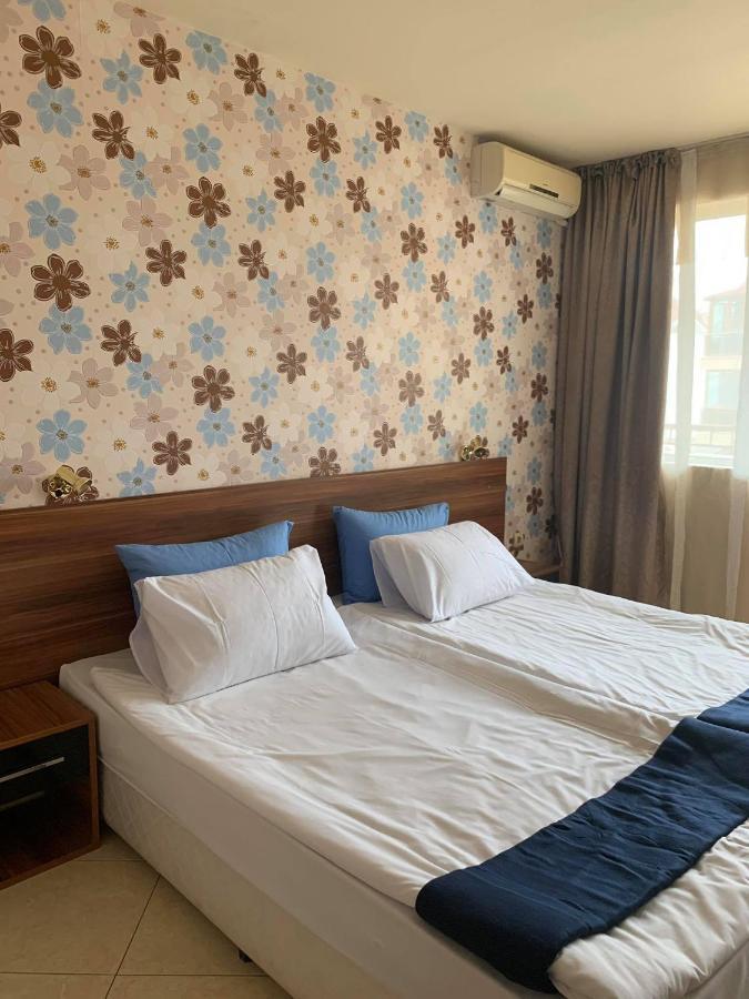 Семеен Хотел Брилянс - Family Hotel Brilliance Βάρνα Εξωτερικό φωτογραφία